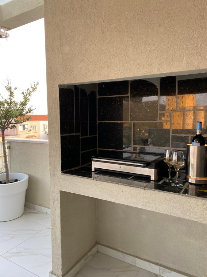 Dk Luxury Suite Néa Péramos Eksteriør billede
